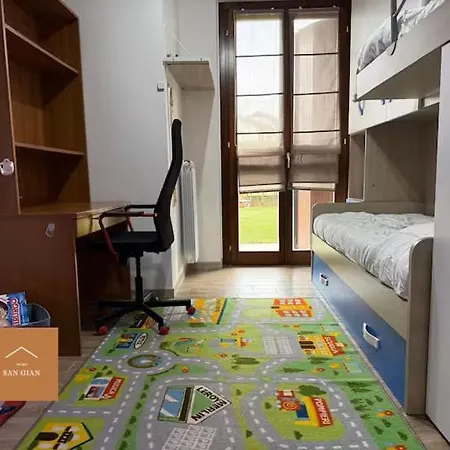 Apartamento Large With Private Garden